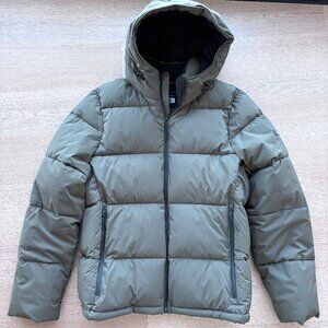 Abercrombie & Fitch ULTRA Puffer Jacket – PrimaLoft Insulation – Men’s Size M –